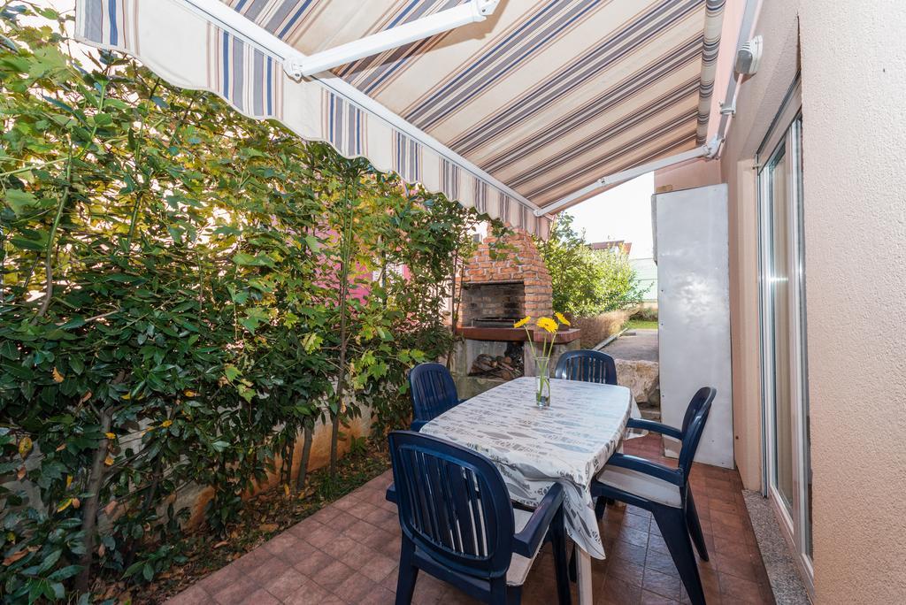 Apartment Stipic Petrcane Bagian luar foto
