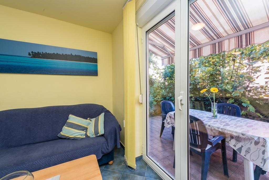 Apartment Stipic Petrcane Bagian luar foto